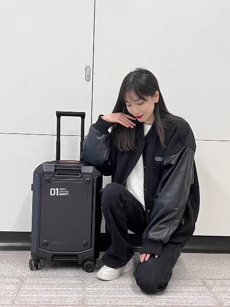 Sarah Express 20-Inch Universal Wheel Travel Luggage Obsidian Black 20 Inch