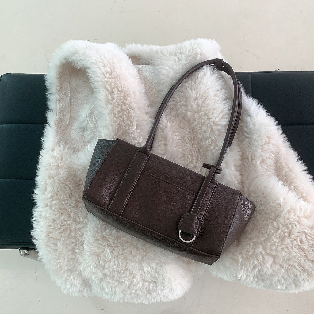 Sarah Express Retro Large Capacity PU Leather Shoulder Bag Brown
