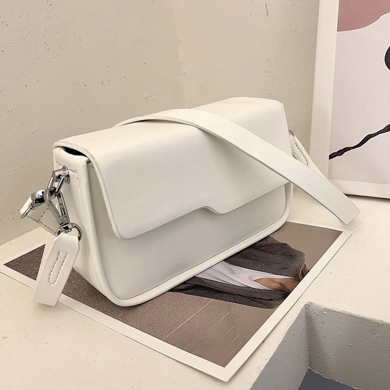 Sarah Express Minimalist Clamshell Underarm Shoulder Bag White