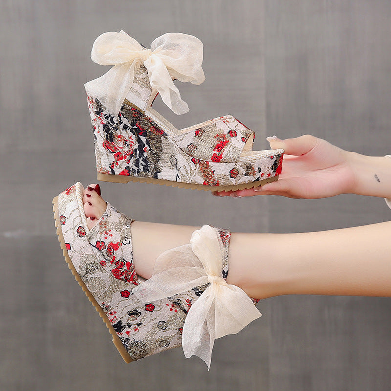Sarah Express Printed Lace-Up Round Toe Wedge Sandals
