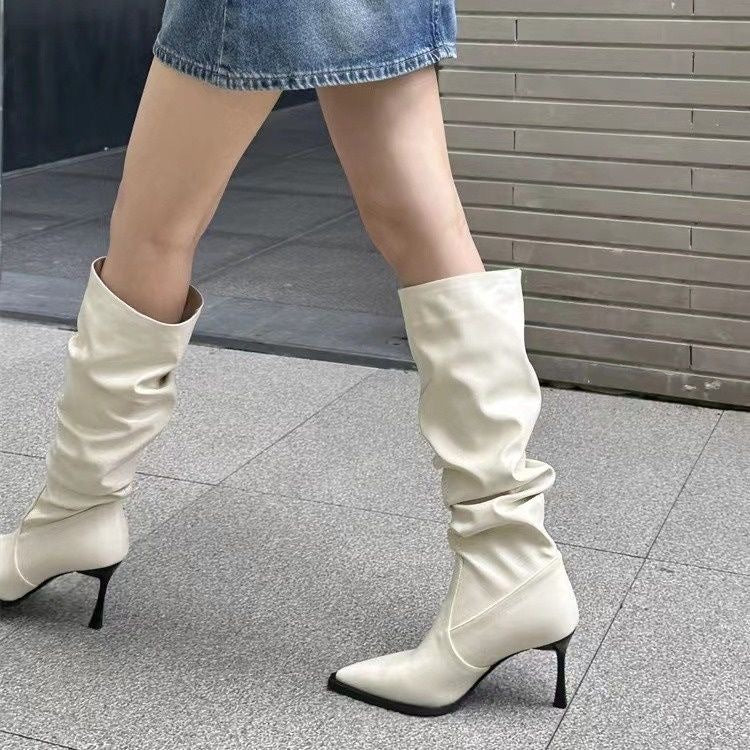 Retro Pointed Toe Stiletto Knee Boots – pointed toe detail alternate view 3
