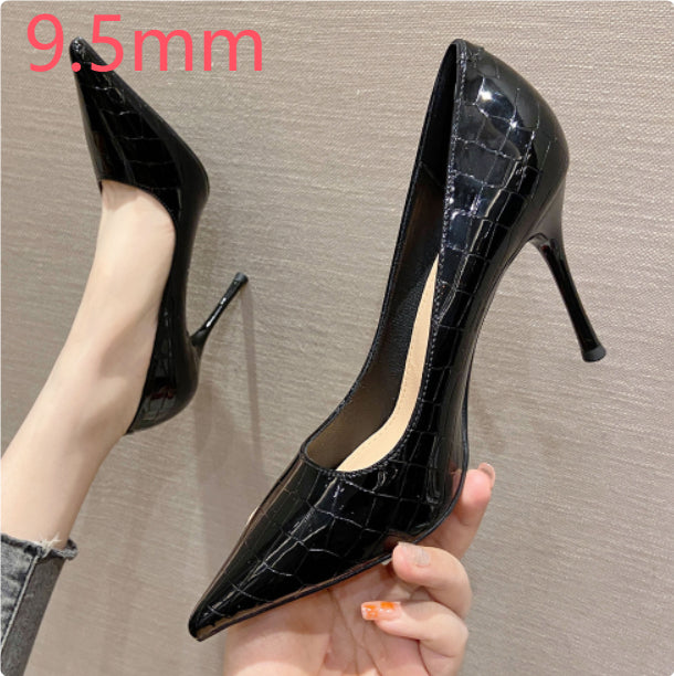 Sarah Express Patent Leather Pointed Toe Stiletto Heels Black 9.5CM