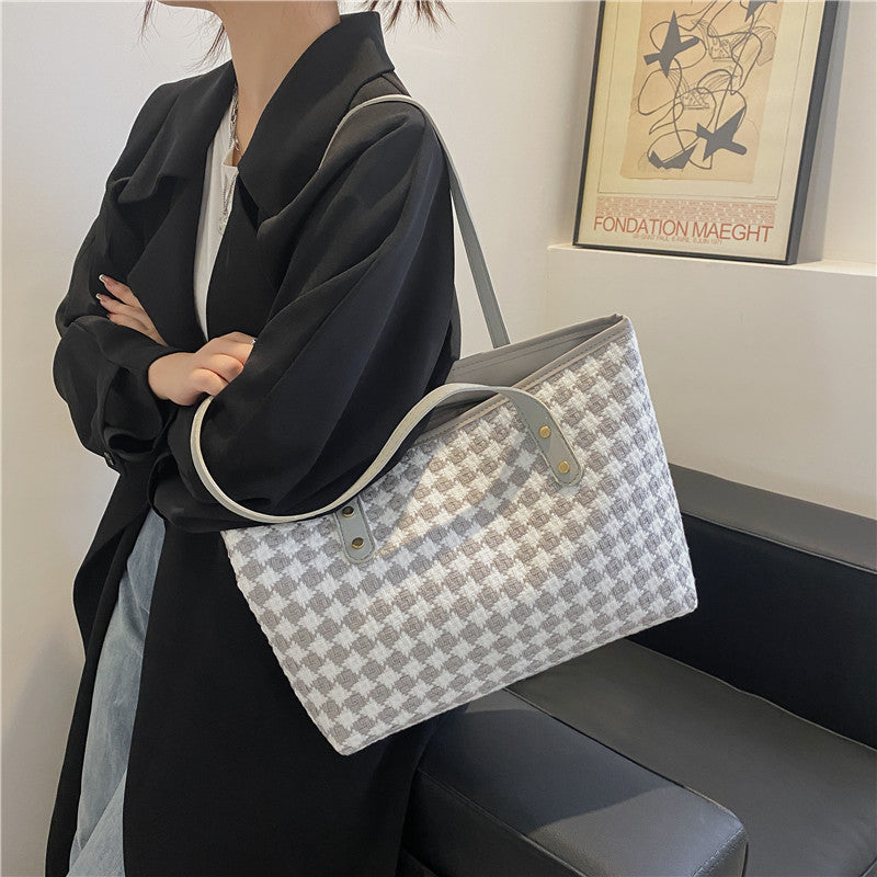 Sarah Express Plaid Nylon Shoulder Tote Bag