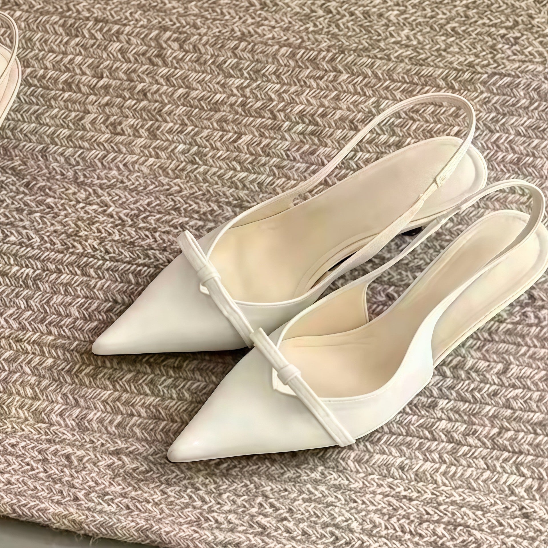 New Spring & Summer Cool Tone Gentle High Heels, Versatile Bow Pointed Toe Stiletto Back Cutout Pumps – product detail