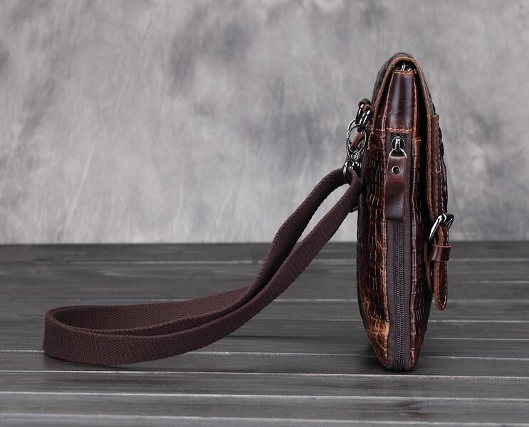 Sarah Express Vintage Alligator Pattern Leather Messenger Bag