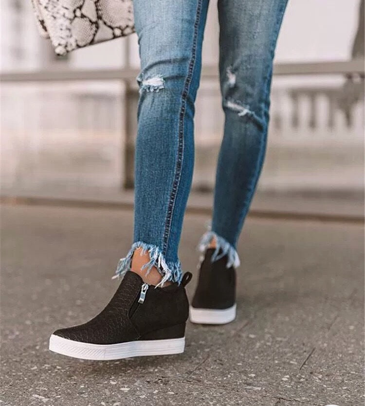 Sarah Express Side Zip Casual Wedge Boots