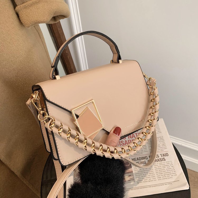 Sarah Express Chain Strap Square Crossbody Handbag