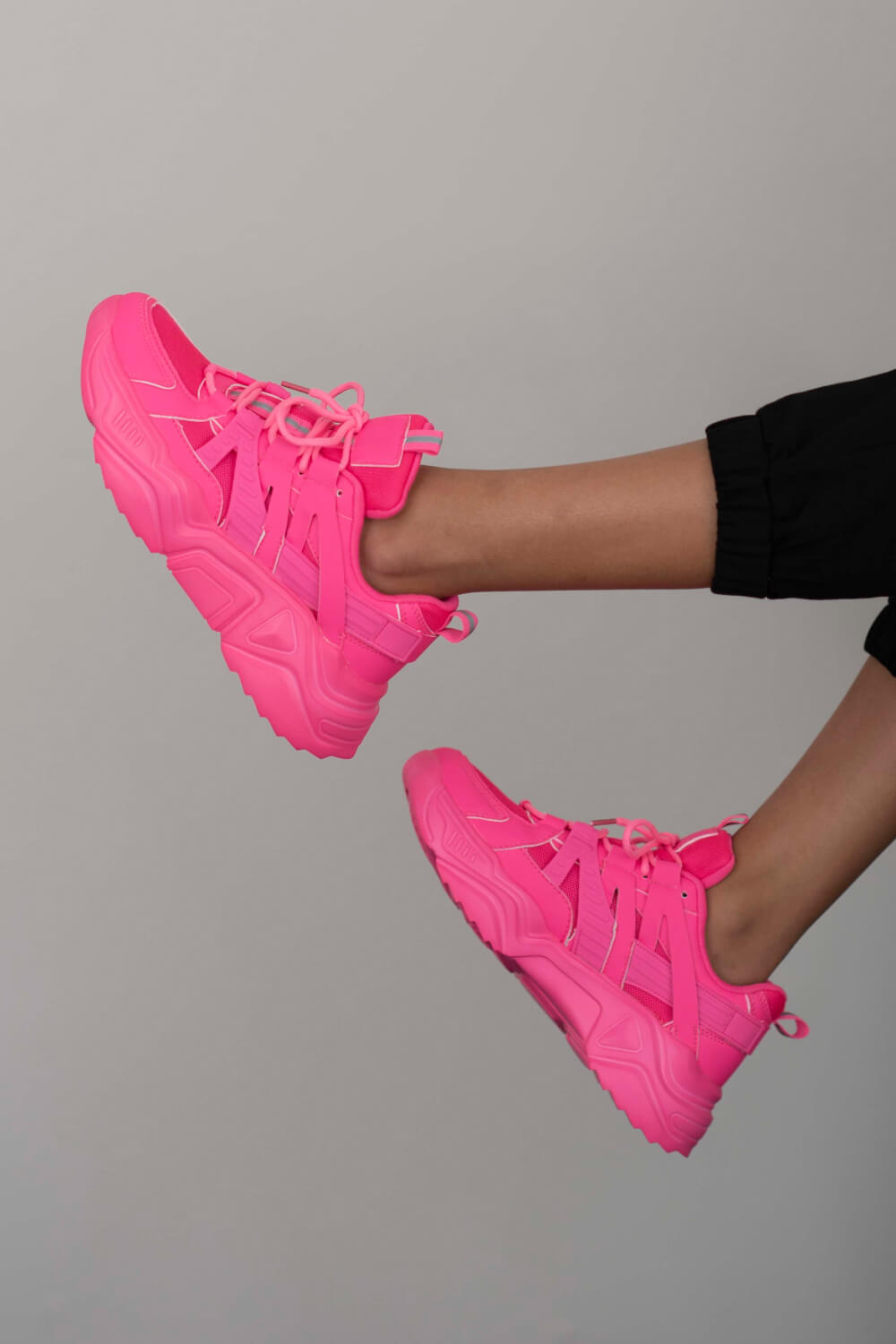 6ec59e11eb754eb2944321fc00d79abe-Max