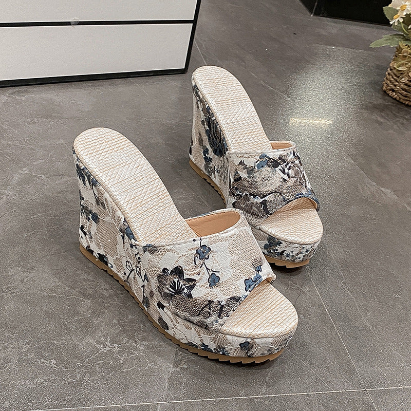 Sarah Express Floral Print Wedge Platform Slide Sandals