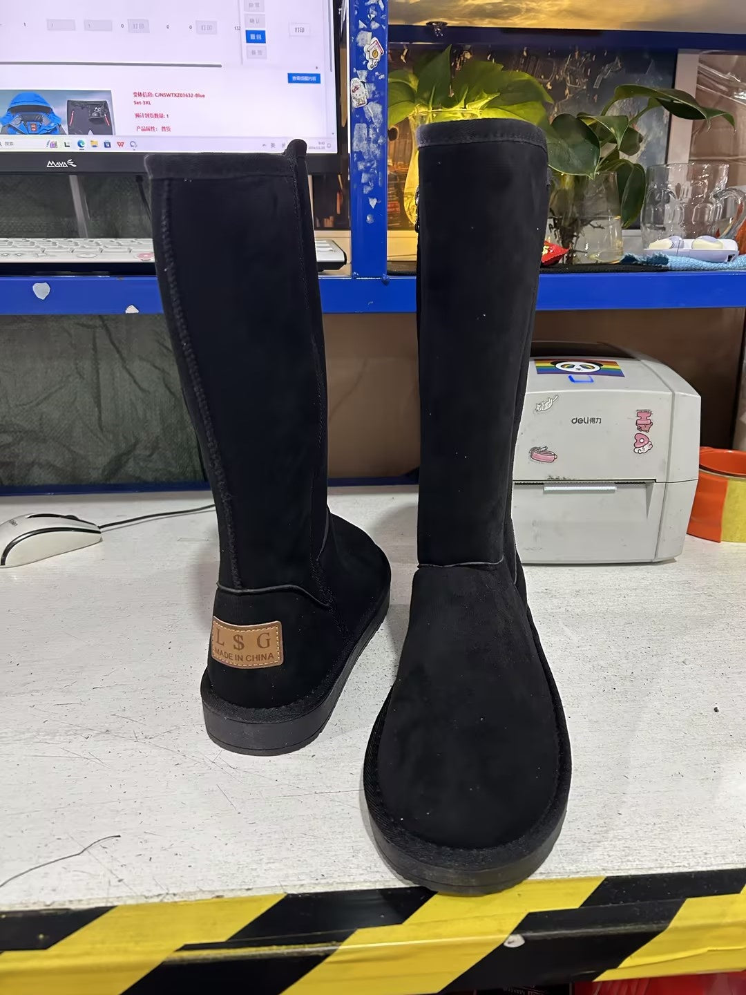 Sarah Express Fleece-Lined Suede Winter Boots Side Zipper Black