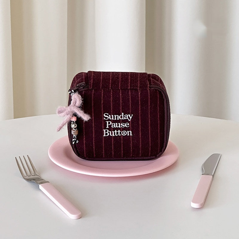 Sarah Express Small Portable Makeup Toiletry Bag