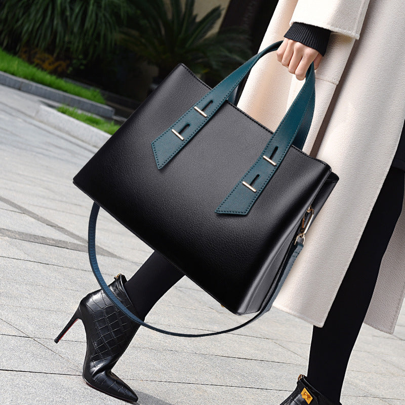 Sarah Express Structured Retro Messenger Handbag