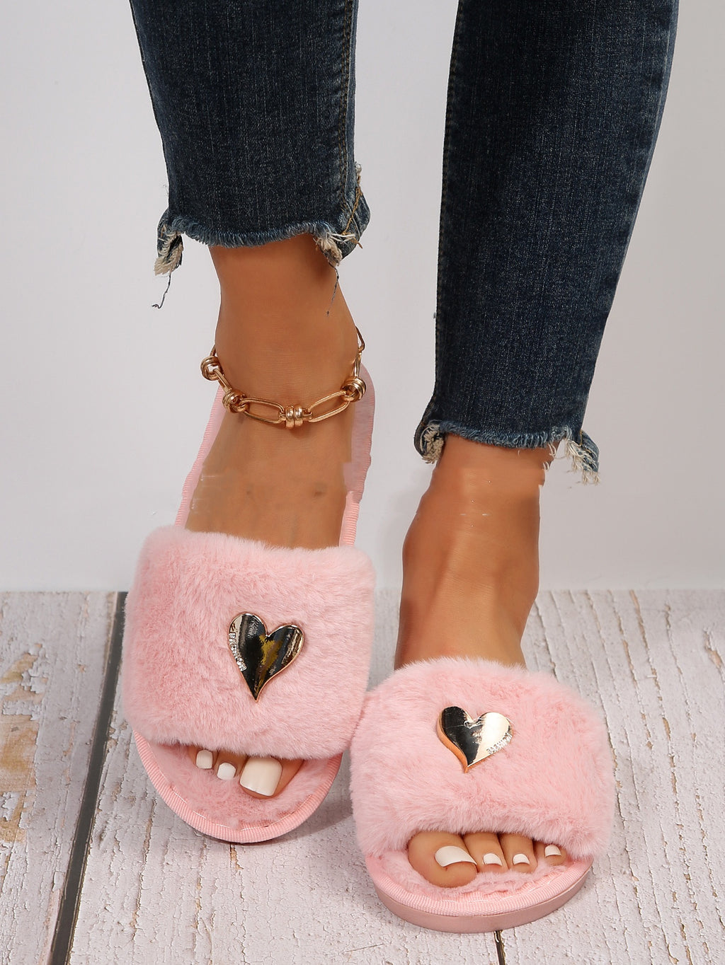 Sarah Express Plush Faux Fur Heart Accent Slippers Bright Pink
