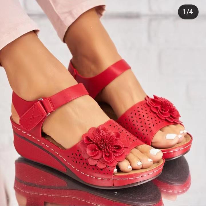 Sarah Express Floral Cutout Platform Wedge Sandals Red