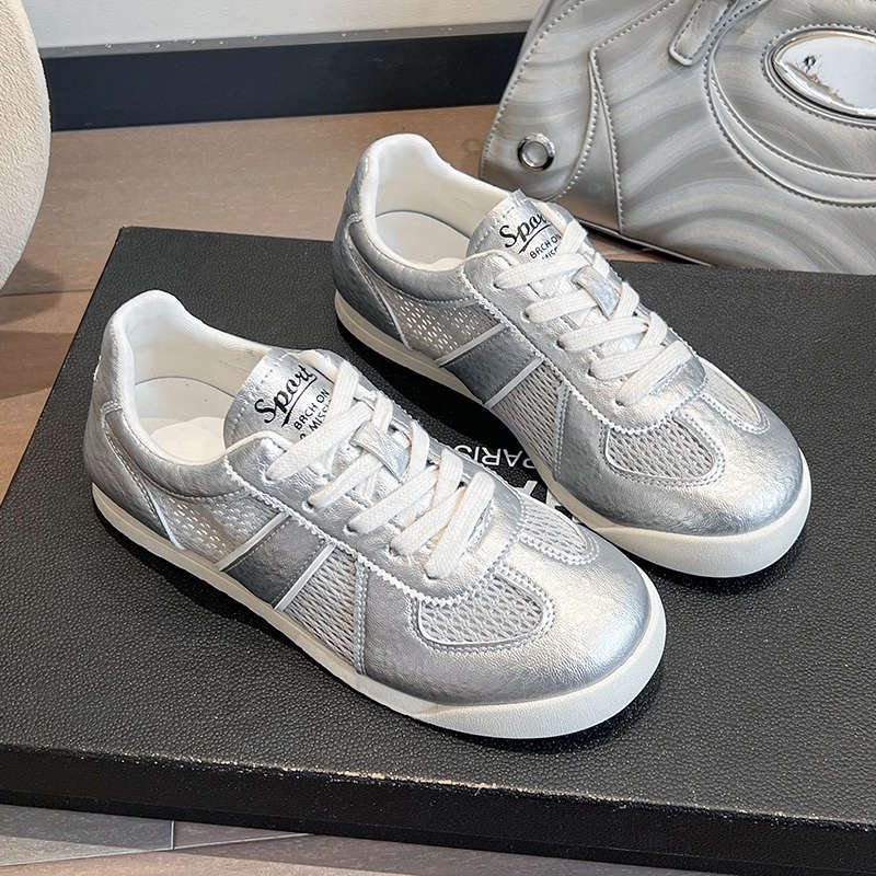 Sarah Express Women's Retro Flat Desert Sneakers Silver
