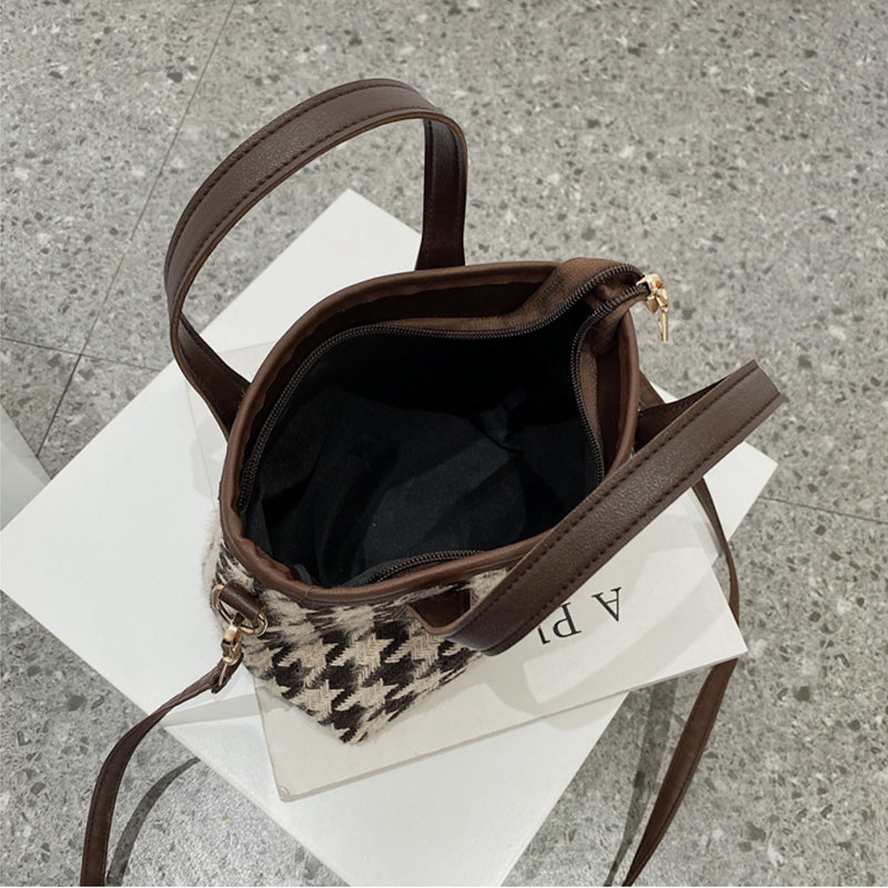 Sarah Express Houndstooth Structured Shoulder Messenger Bag