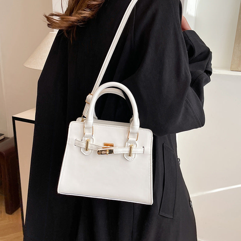 Sarah Express Minimalist Quilted Crossbody Bag
