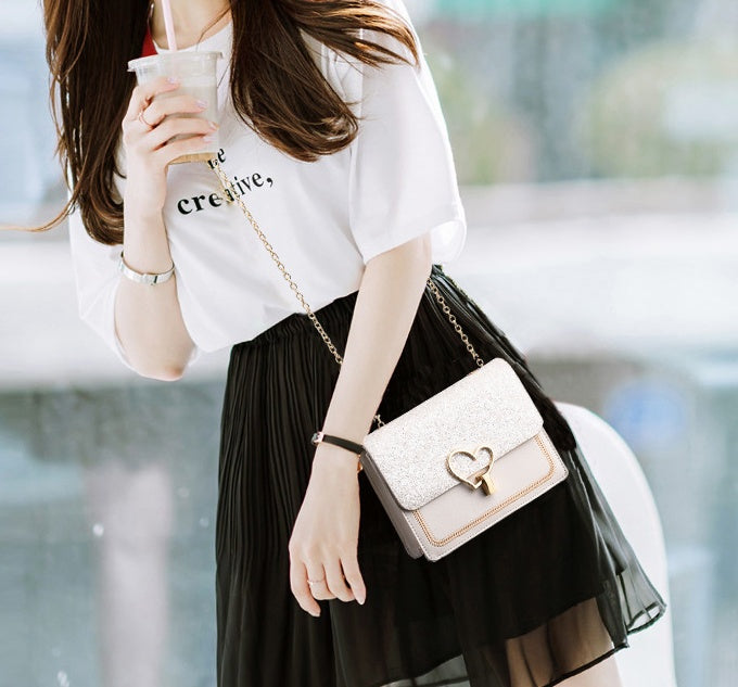 Sarah Express Glitter Heart Chain Shoulder Bag