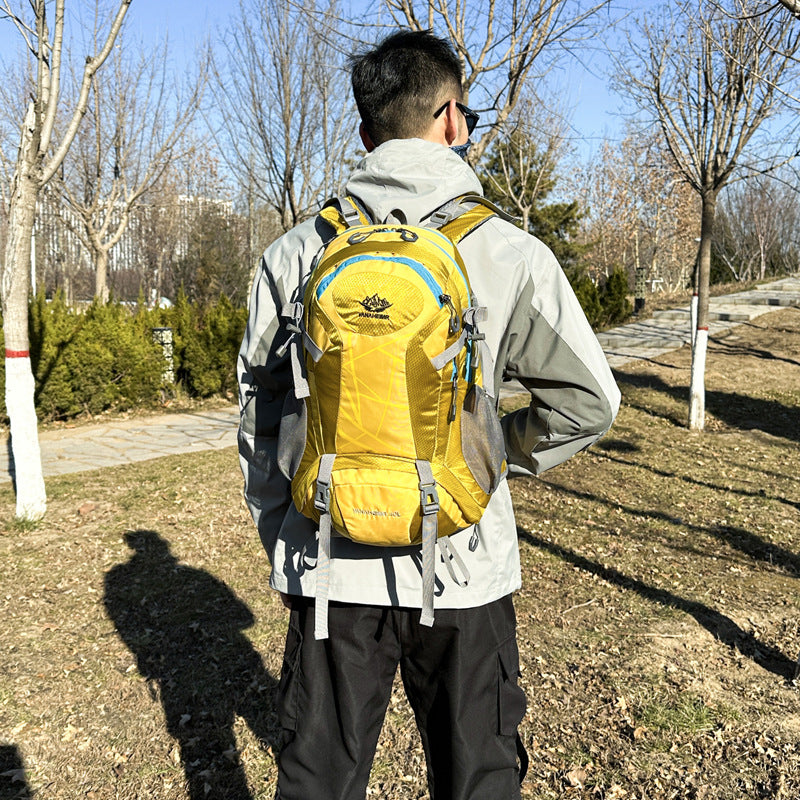 Sarah Express Outdoor Mountaineering Hiking Camping Backpack