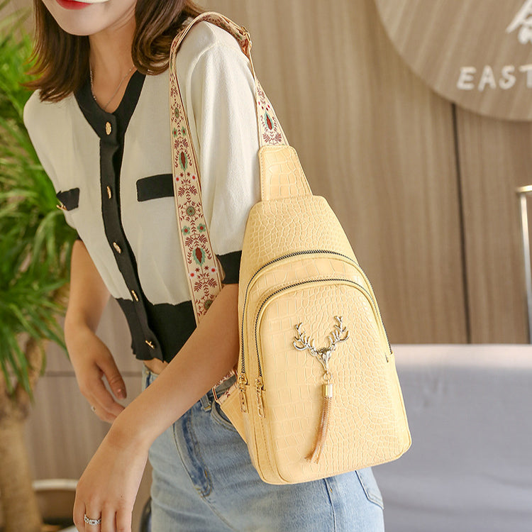 Sarah Express Deer Tassel Patterned Crossbody Chest Bag