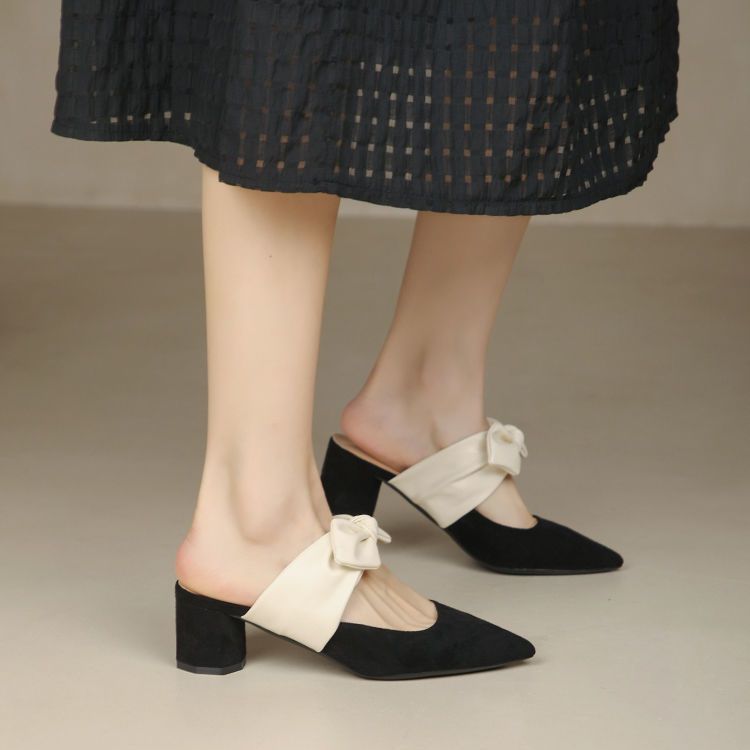 French Style Pointed Toe Block Heels – pointed toe and heel profile alternate view 4