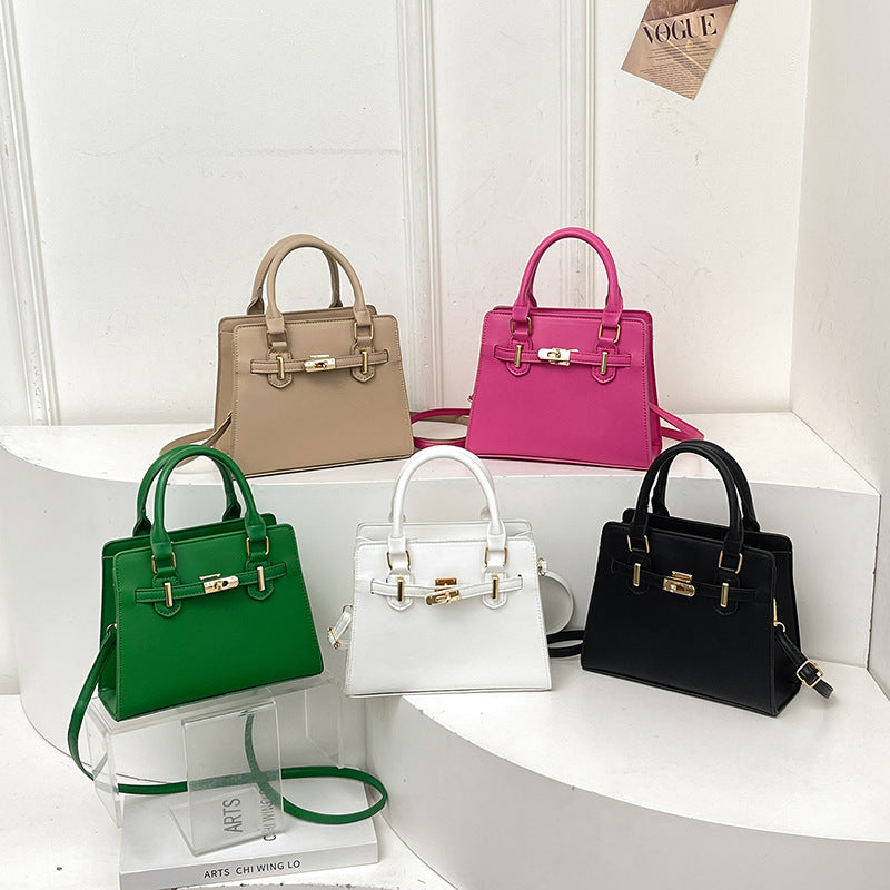 Sarah Express Minimalist Quilted Crossbody Bag
