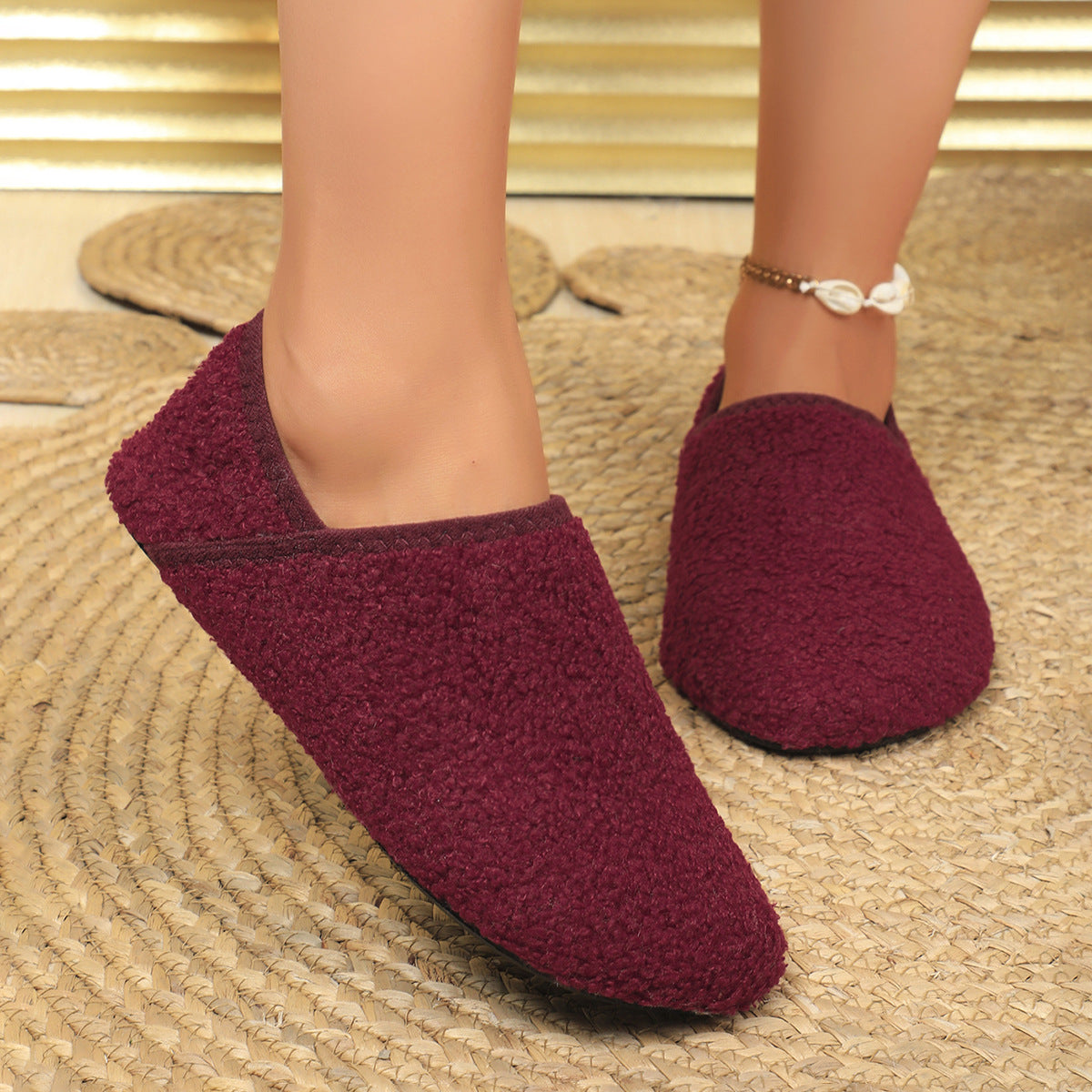 Sarah Express Fleece Lined Warm Unisex Indoor Slippers
