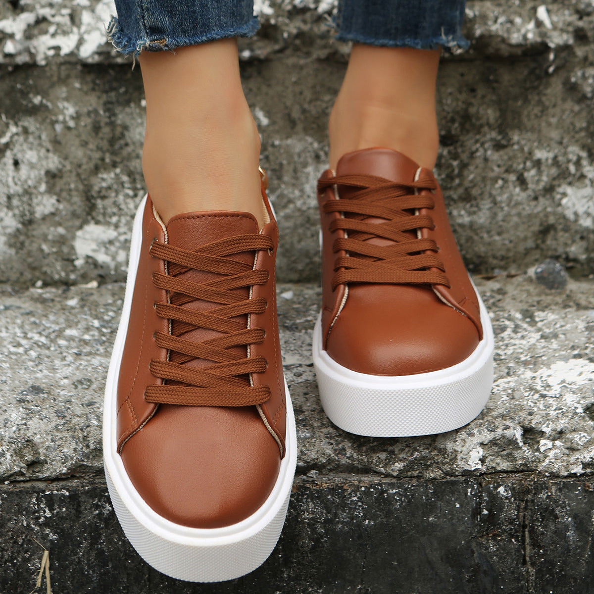 Sarah Express Casual Chain Detail Platform Sneakers