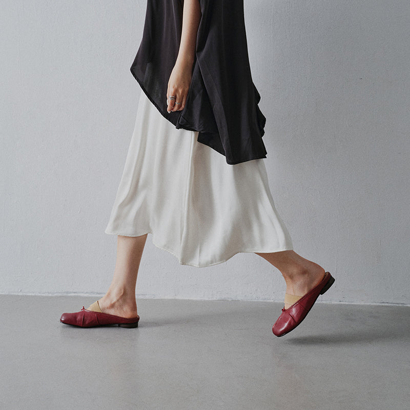 Sarah Express Split-Toe Tabi Leather Flat Mules