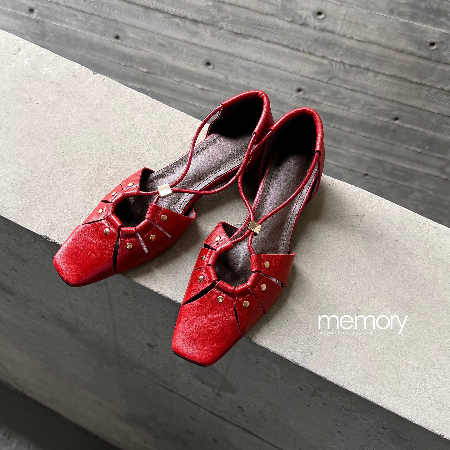 Sarah Express Woven Cage Leather Flat Sandals