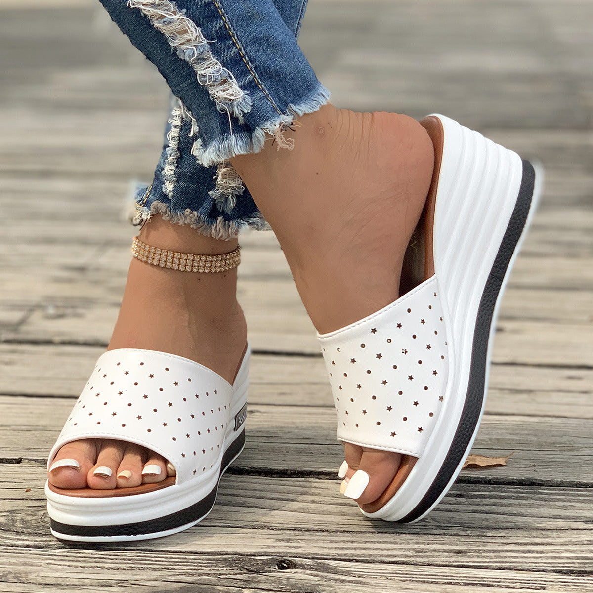 Sarah Express Women's Cutout Platform Wedge Sandals