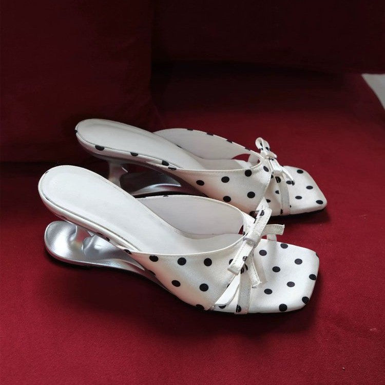 Sarah Express Alien Square-Toe Bow Slide Sandals White