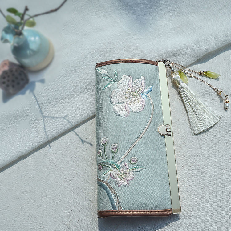 Sarah Express Artistic Retro Embroidered Clutch Purse Flower And Leaf