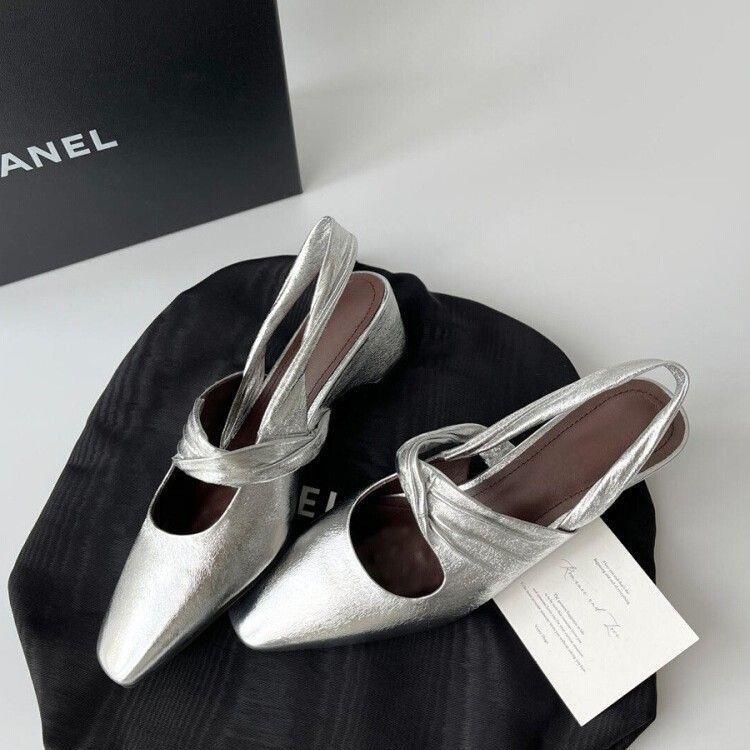 Sarah Express Retro Square-Toe Cutout Chunky Heel Pumps