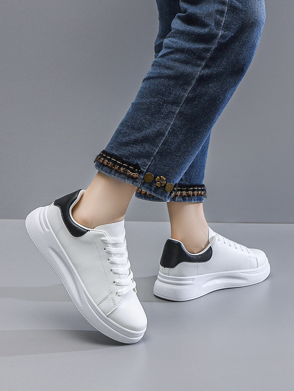 Sarah Express Women's Platform Lace-Up Casual Sneakers