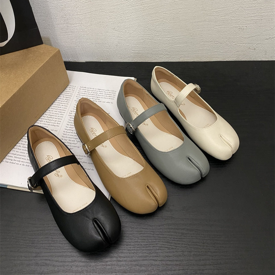 Sarah Express Split Toe Mary Jane Flat Shoes