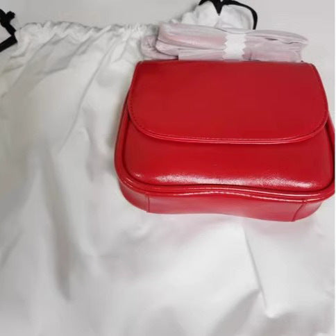 Sarah Express Retro Cookie-Shaped Crossbody Shoulder Bag