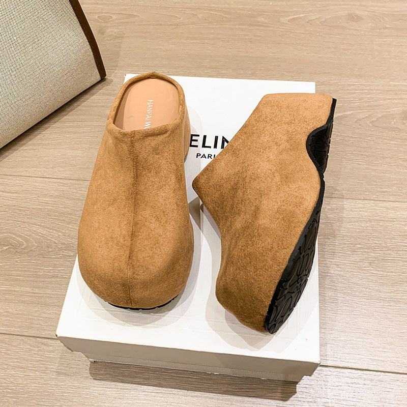 Sarah Express Women's Suede Platform Slip-On Slippers