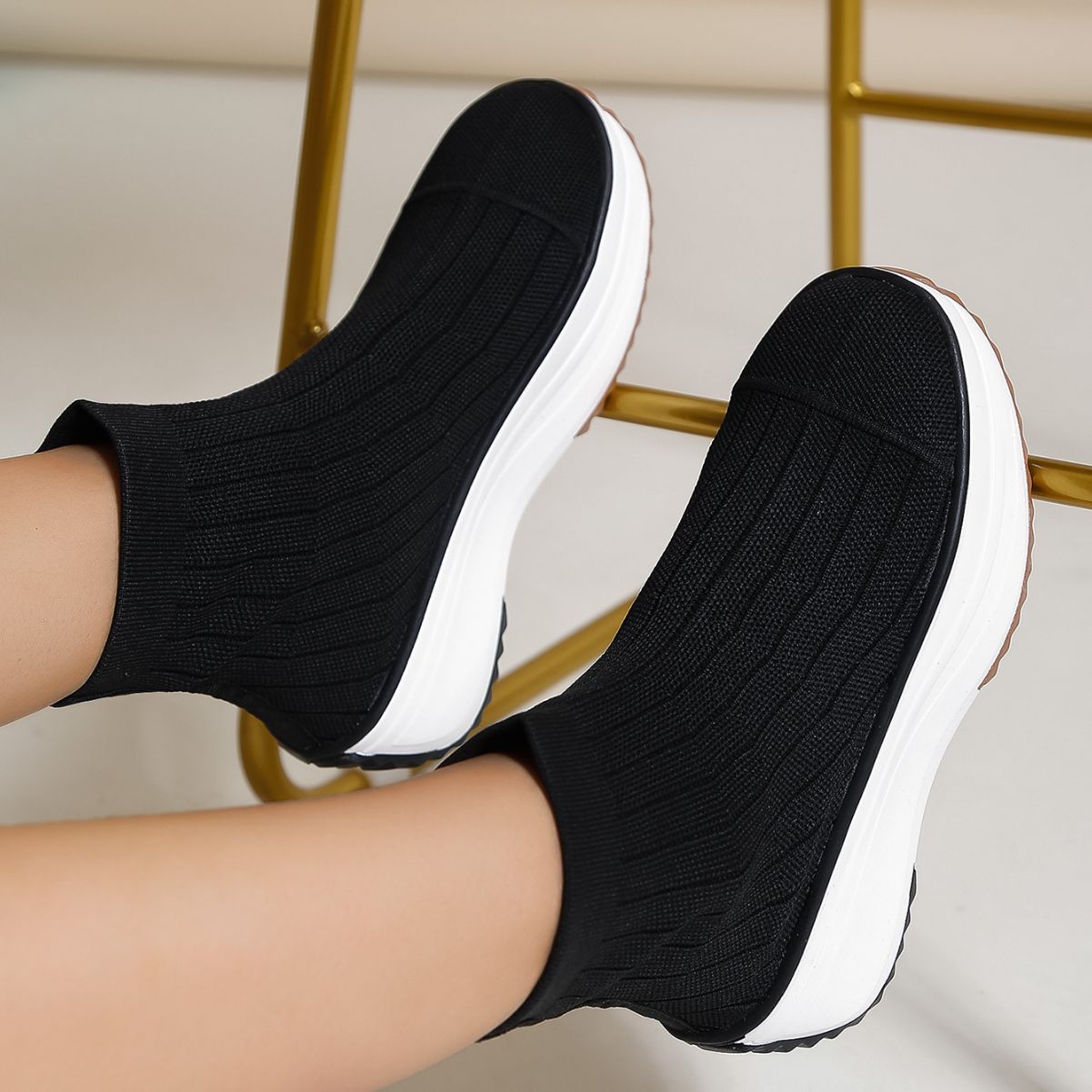 Sarah Express Women's Thick-Soled Knit Ankle Boots