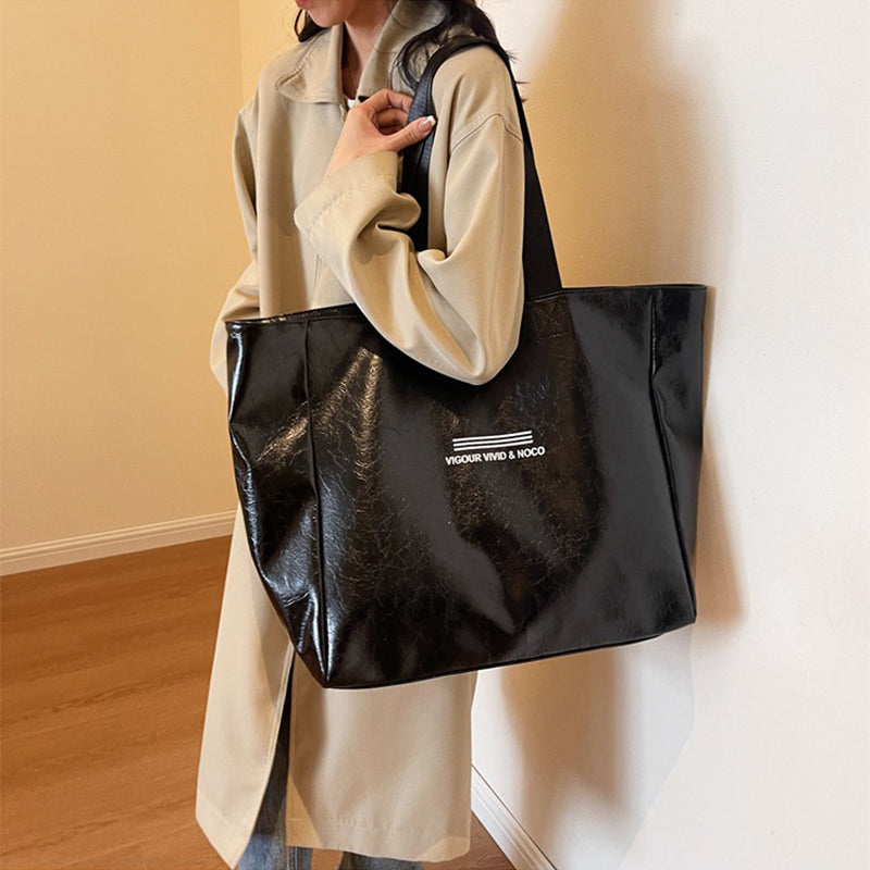 Sarah Express Large Capacity Waterproof Fashion Tote Bag