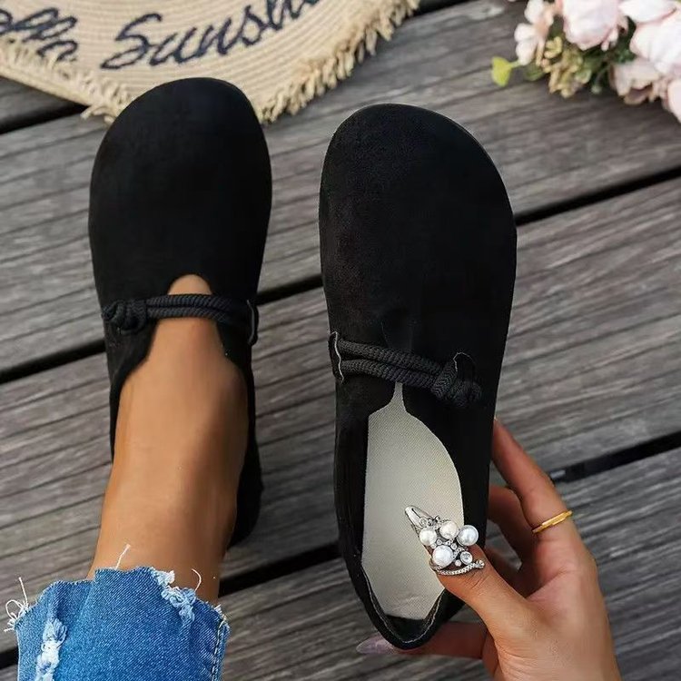 Sarah Express Women's Round Toe Suede Slip-On Flats Black
