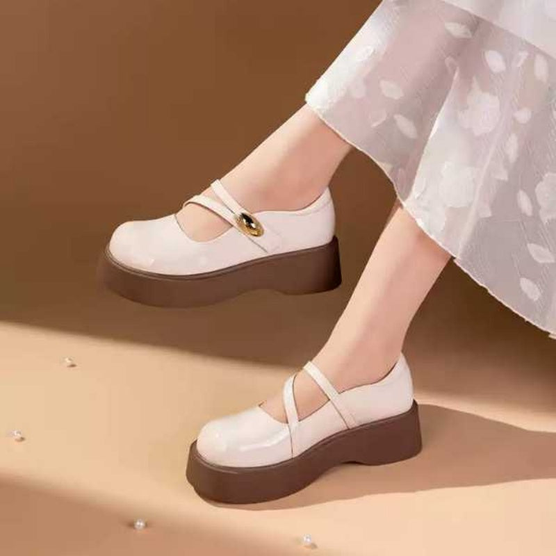 Sarah Express Vintage Platform Mary Jane Flats