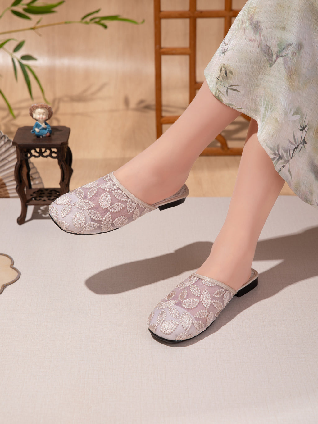 Sarah Express Women's Embroidered Mesh Mule Flats