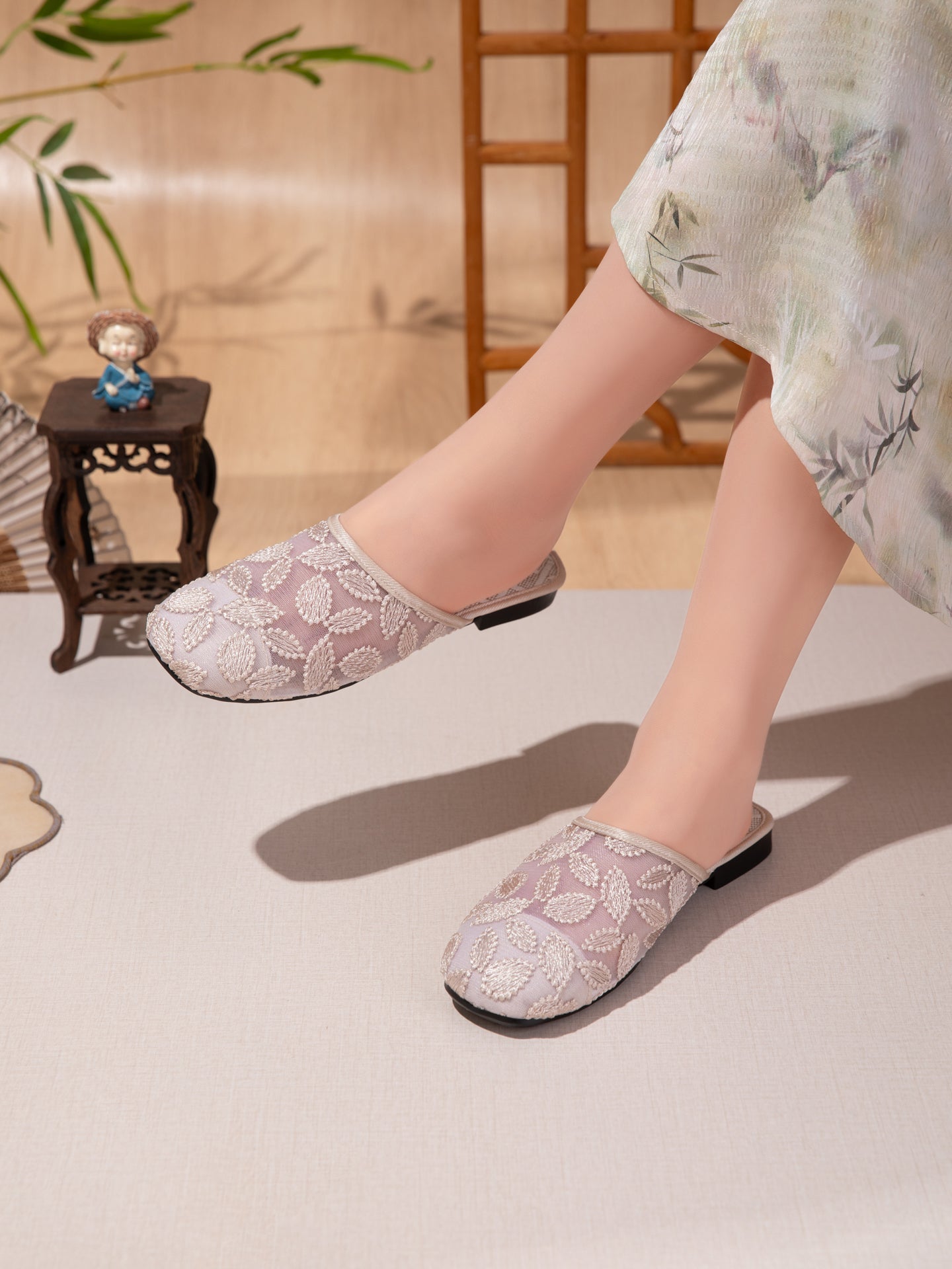 Sarah Express Women's Embroidered Mesh Mule Flats