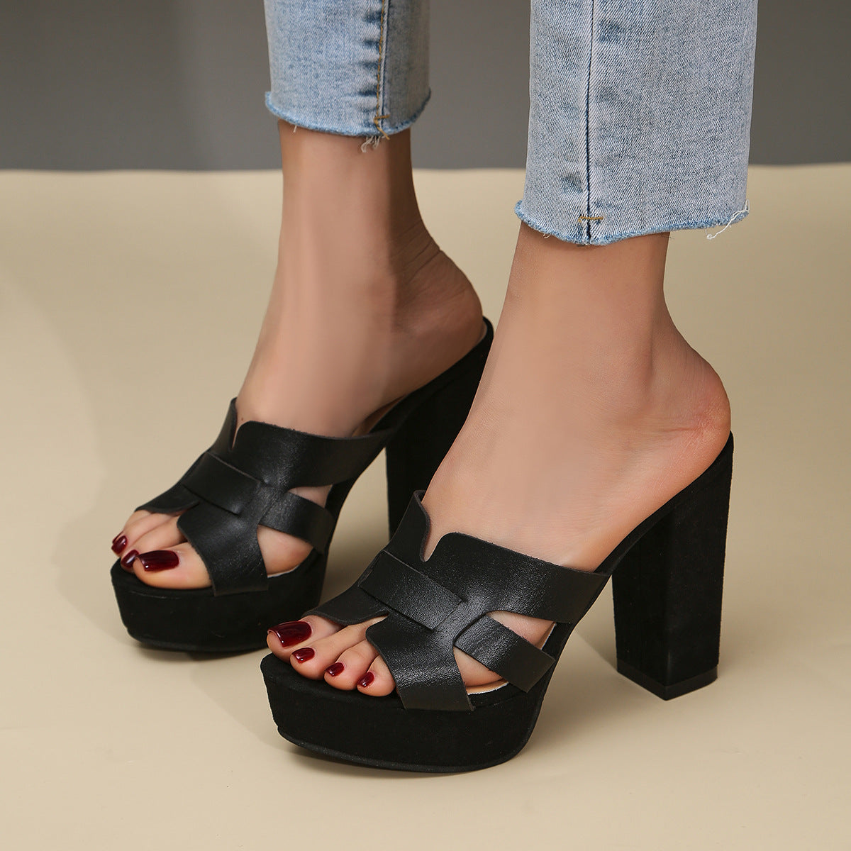 Sarah Express Fish-mouth Womens Chunky-heel Roman Sandals Black