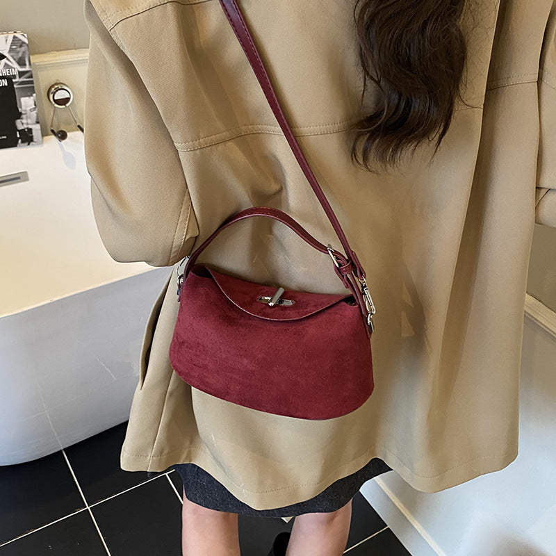Sarah Express Retro Dumpling Shoulder Bag