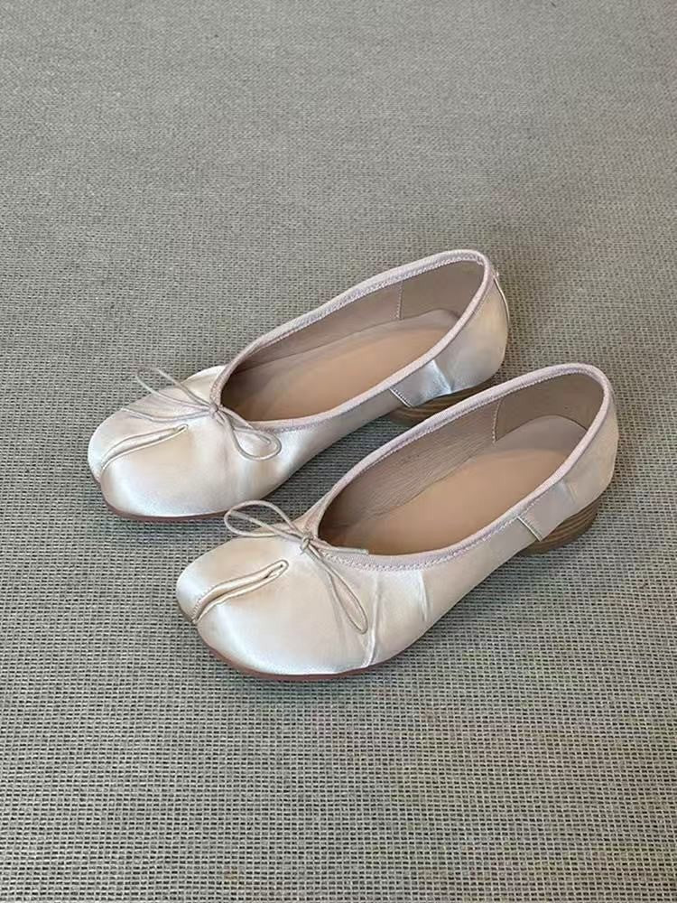 Sarah Express Women's Retro Slip-On Ballet Flats Champagne