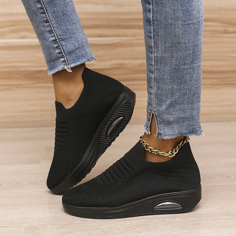 Sarah Express Women's Stripe Mesh Slip-On Platform Sneakers