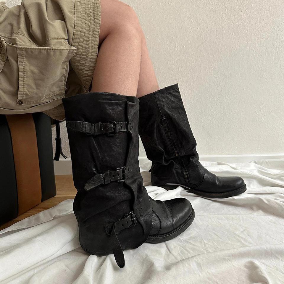Sarah Express Retro Buckle Pleated Mid-Calf Boots