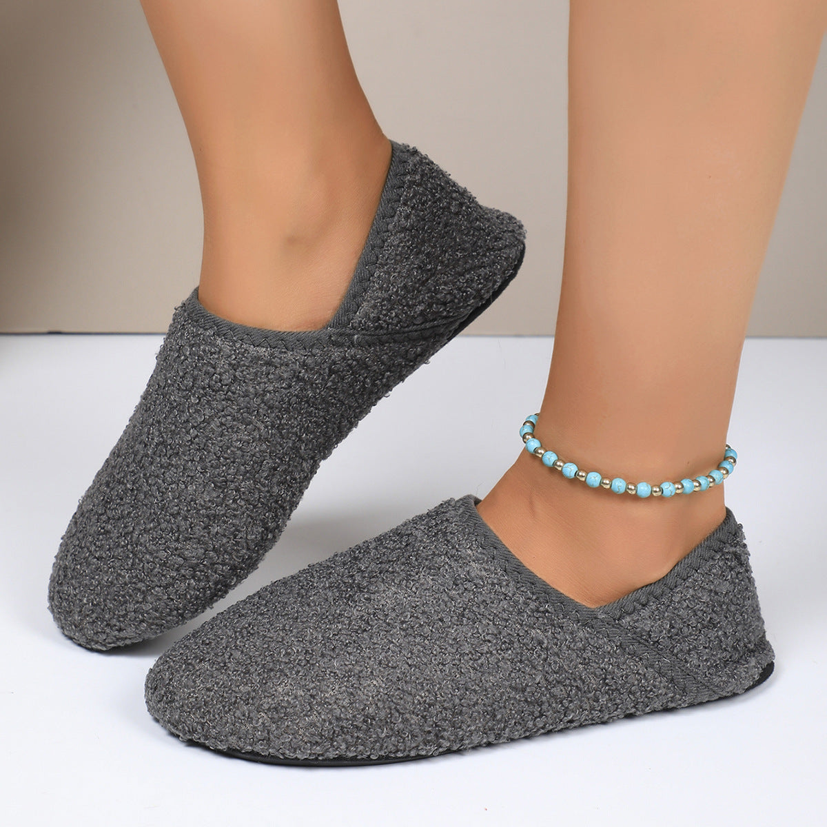 Sarah Express Fleece Lined Warm Unisex Indoor Slippers